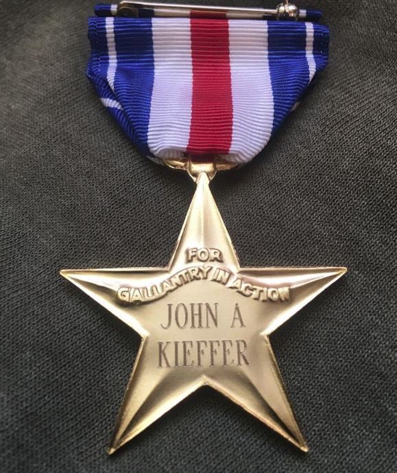 John_Kieffer's tweet photo. @tayaguilera94 @walkout2learn As a US Army combat veteran who laid his life on the line for our democracy, I am so proud of all of you, each & every student, who #WalkOut2Learn 🇺🇸
YOU.ARE.THE.PATRIOT
__________________________________________
#BookBanning #Fascism #DeSantisIsAFascist #DeSantis https://t.co/MCEzAjH16U