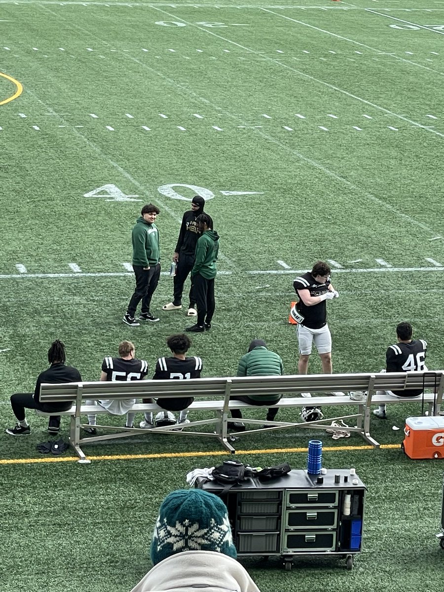 NancyPimentel33's tweet photo. Portland State Spring Game 🤍💚🏈 Can’t wait to see you play kid! @freddylujan28 #GodsPlan🙏🏼 #ProudMomma https://t.co/KyzGmojrq3