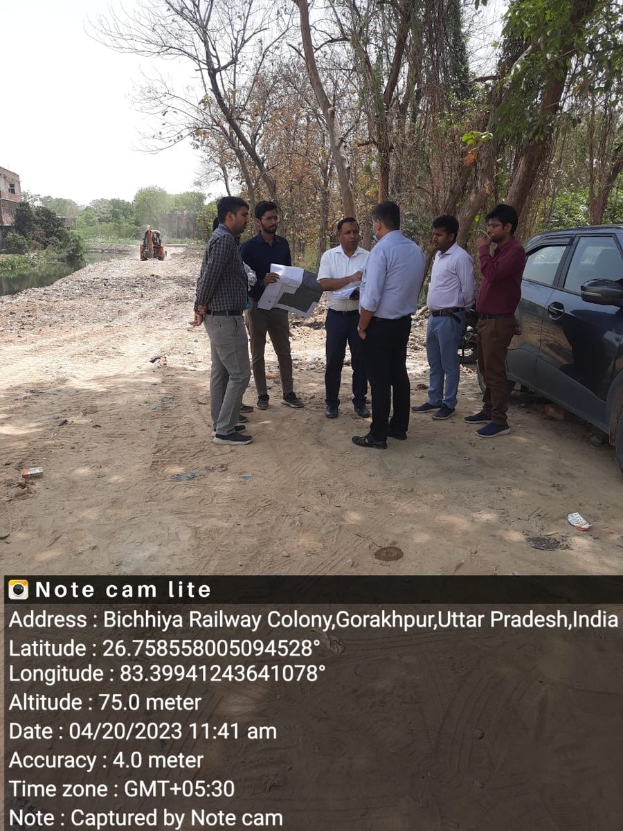 anildhingraias's tweet photo. Inspection of Gordhayia Nallas with my team, to expedite the work. Instructed them to complete the work on time and with good quality. https://t.co/4bG6XuWi25