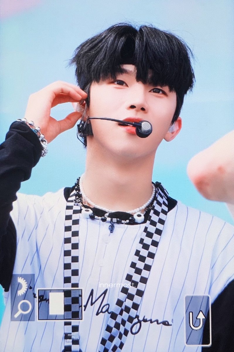 innermosthw's tweet photo. 230422 현우 🤍

#싸이커스 #xikers
#현우 #최현우 #HYUNWOO https://t.co/pAaGibT2AM