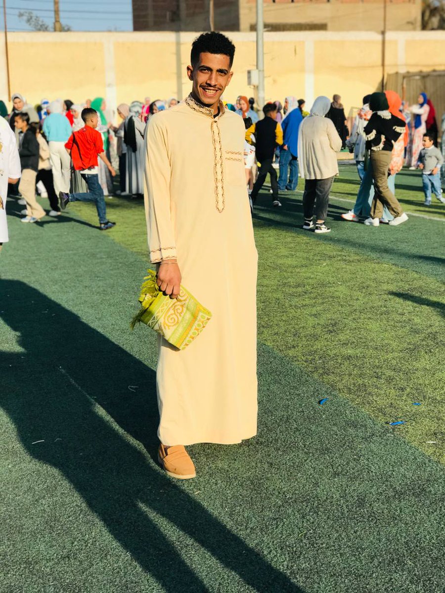 elshhab7's tweet photo. Eid Mubarak 🤍 https://t.co/Iy9KApLvga
