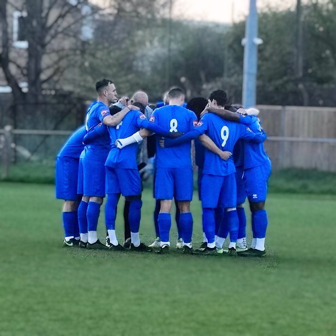 ashfordtownmx's tweet photo. It all comes down to this. A massive afternoon ahead, and for us it’s in our hands. Come on you Tangerines 🍊 

A reminder to all fans that you must stay off the pitch. Anyone entering the field of play is breaking the law. Please stay in the stands and on the terraces. https://t.co/dp9urCipQu