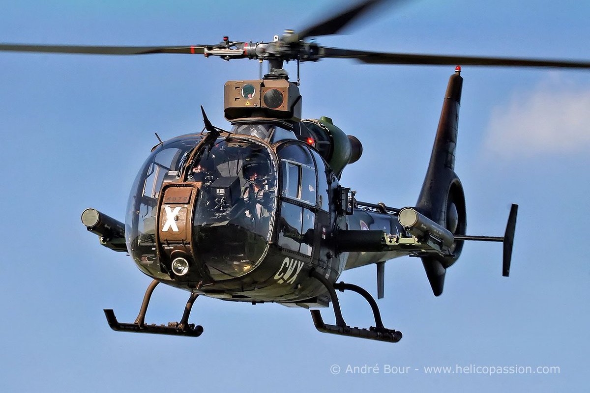 🚁 🇫🇷 Hélicoptères de combat de l'Armée de Terre française (2/10) : L'hélicoptère d'attaque Gazelle Viviane armée de missiles HOT
// 🚁 ❤️ Article complet ici helicopassion.com/fr/03/wbl353.h…
// #alat #orion2023 #orion23 #orion <a href="/armeedeterre/">Armée de Terre</a> <a href="/com_alat/">Général COM ALAT</a> <a href="/4e_bac/">4e brigade d’aérocombat</a> <a href="/1errhc/">1er régiment d'hélicoptères de combat</a> <a href="/cdc3rhc/">Chef de corps 3RHC</a> <a href="/5erhc/">5e régiment d'hélicoptères de combat</a>