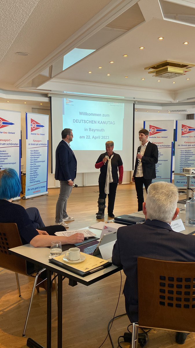 Wir sind heute auf dem Kanutag vertreten, um und an der Diskussion um die Zukunft des Kanusports hinsichtlich Klimawandel und Umweltschutz zu diskutieren.
#KlimaKanusport