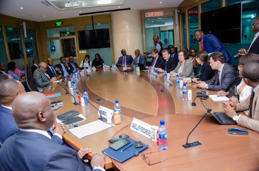 rispykilaba's tweet photo. @EconatRDC
Pour matérialiser la Couverture Sanitaire Universelle en RDC, Le VPM  @VitalKamerhe1 déterminé à poursuivre des réformes visant à rendre accessibles les produits et services de santé de qualité à toutes les couches de la pop congolaise.
@MichelMoto1 @BillyKambale1 https://t.co/ZFMD8PO8RO