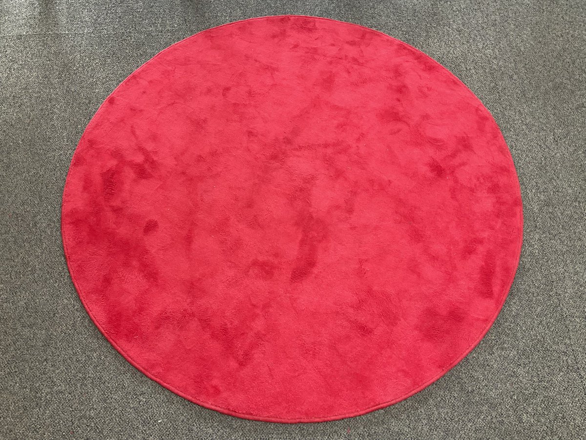 RadleyJMS's tweet photo. Inspired by @TEDTalks I have added a red spot in my classroom. I aim to encourage pupils to speak with passion, to be interesting, to engage, and for pupils not speaking to actively listen. Early signs are positive… #WhatsYourPassion https://t.co/x9Jx1Tu4u8