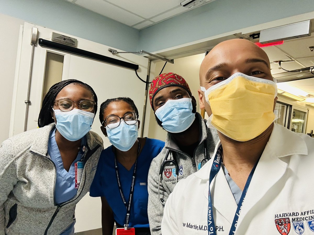 POV: You’re the overnight doc in the <a href="/MassGeneralEM/">MGH Emergency Med</a> Emergency Department where #BlackExcellence is on full display.

Featuring 2️⃣ amazing <a href="/EMRES_MGHBWH/">HAEMR</a> residents <a href="/Kele_Umoga/">Kelechi Umoga</a> and Dr. Mariama Runcie, and 2️⃣ <a href="/harvardmed/">Harvard Medical School</a> faculty <a href="/onyi_eke/">Onyinyechi Eke MD, MPH</a> and yours truly.

#RepresentationMatters
💪🏽