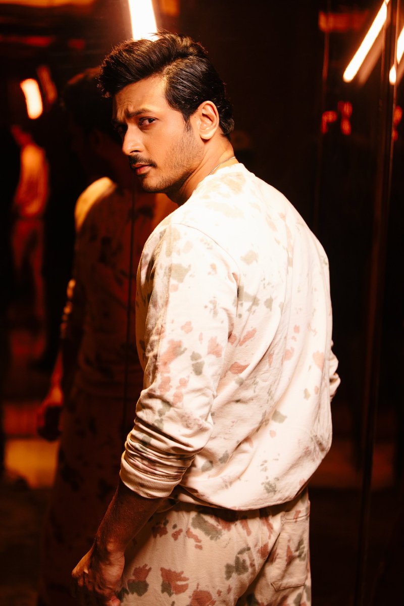 somrajmaity's tweet image. 