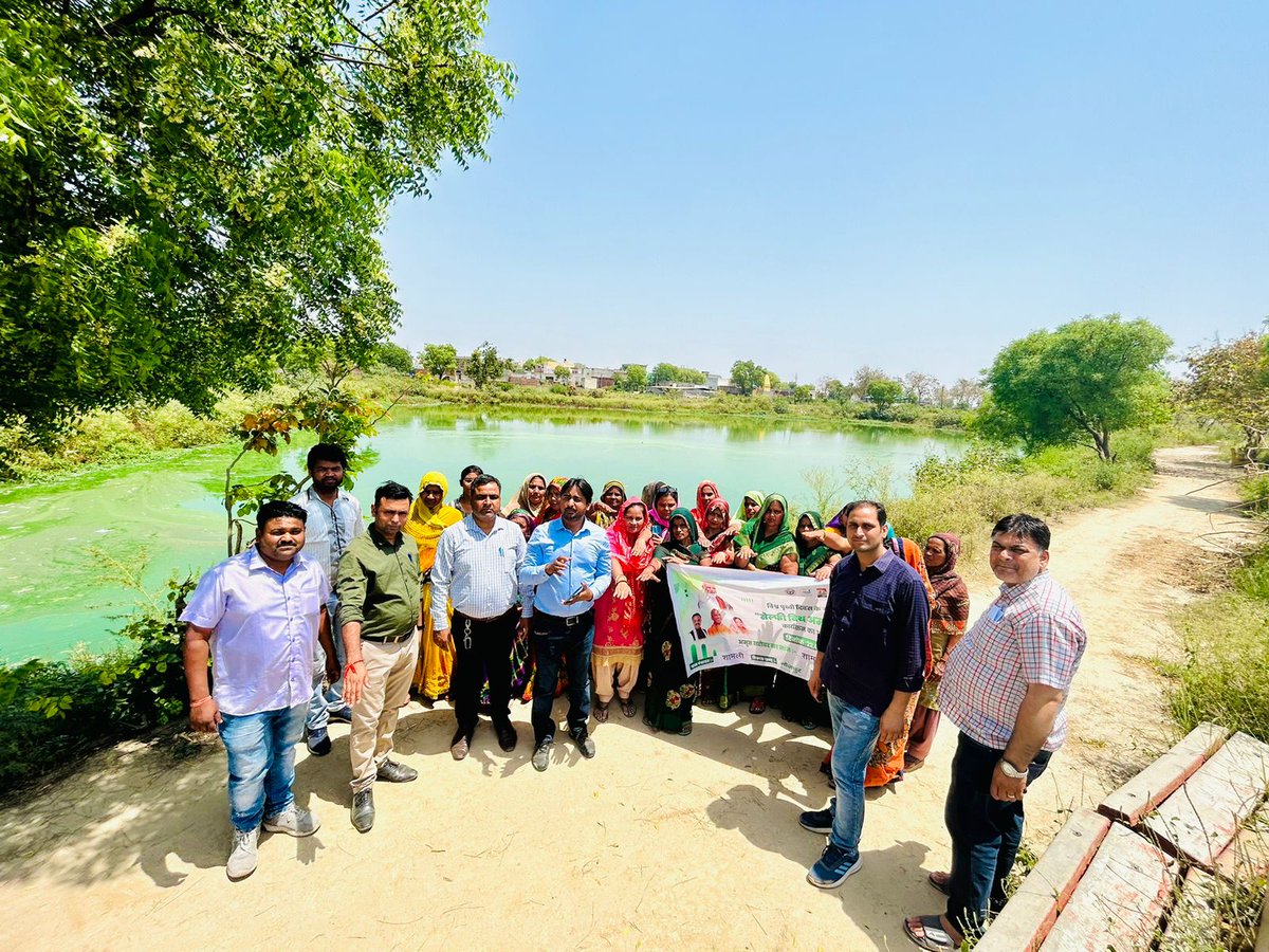 amittiwary4's tweet photo. #SelfieWithAmritSarovar 
Village shamli, Block Bhojpur, Ghaziabad
@CMOfficeUP @PMOIndia @narendramodi @myogioffice @CdoGhaziabad @DmGhaziabad @Blockbhojpur https://t.co/TFLOdEdMQJ