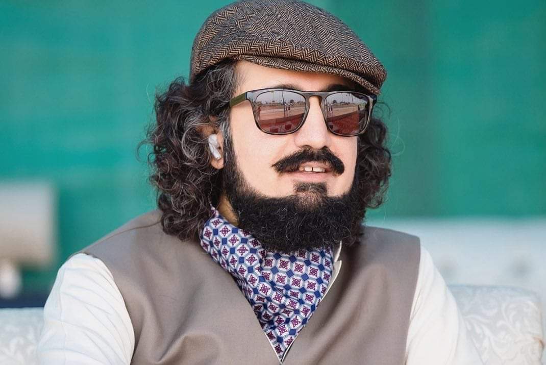 #HBDSahibzadaSultan422
محمد علی سلطان آیا ۔۔۔۔