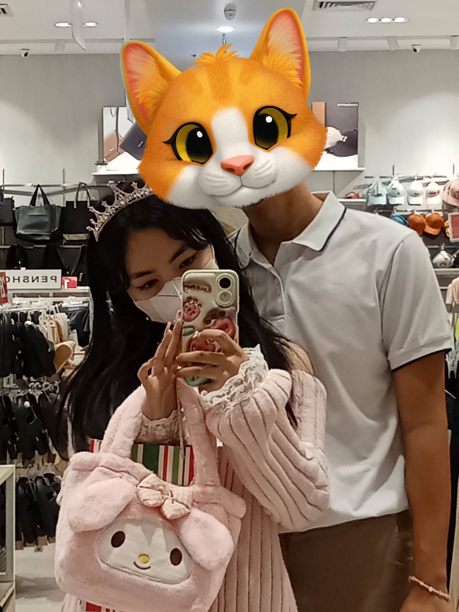 _kimjiya's tweet image. with @leejiya_ &amp;lt;3