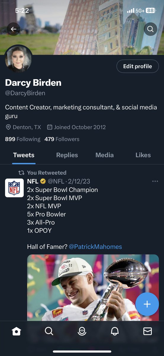 When your blue check mark is taken away by <a href="/Twitter/">Twitter</a>… oh well 💁🏻‍♀️