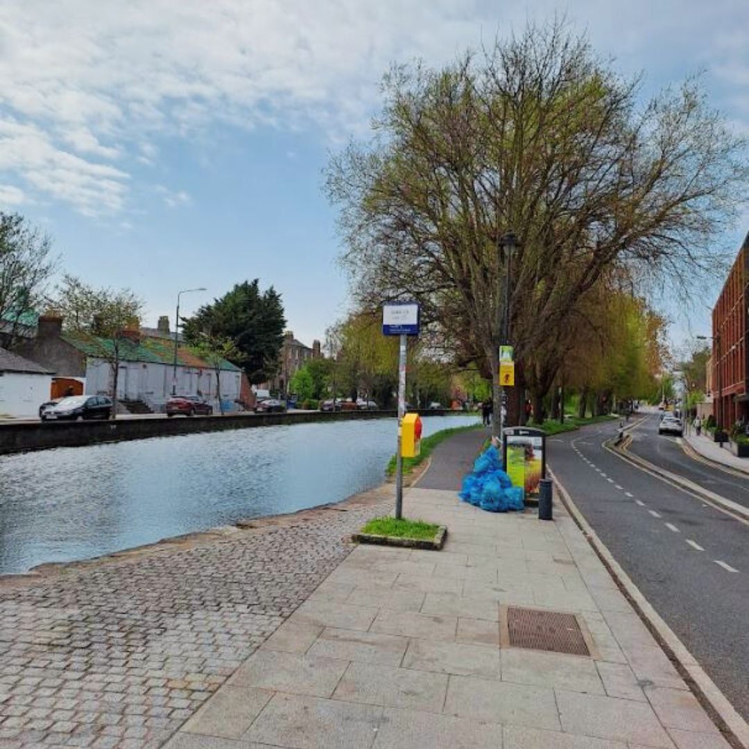 NationalSpringC's tweet photo. Happy #EarthDay everyone! Did you know that today is also the first day of #DublinCommunityCleanup to #KeepDublinBeautiful today & everyday π
Take a look at the people from @UrbanVolt taking to the canal to do their part for #Dublin
#SDGsIrl #SpringClean23 #NationalSpringClean https://t.co/W4Xzi4W2FO