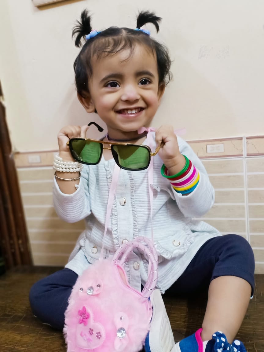 ہمارے طرف سے سب مسلمانوں کو عیدالفطر بہت بہت مبارک ہوں۔