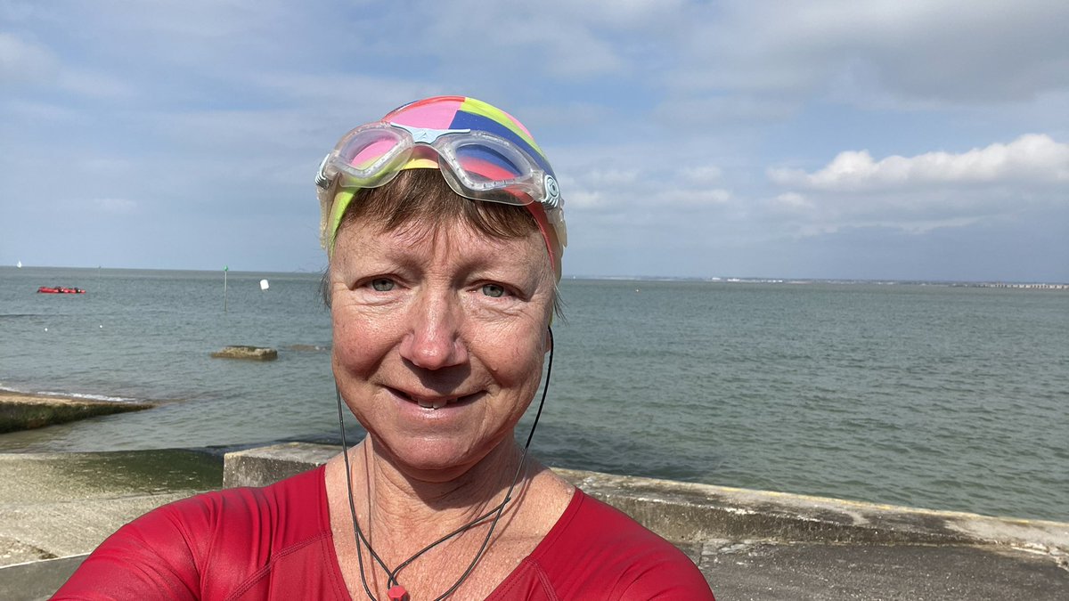 First sea swim of the year without a wetsuit yesterday. Quite a chilly 10 degrees ! Hoping to start snorkelling this summer 😊💦🥶