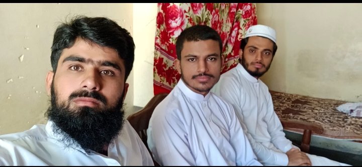 Muhamma68102893's tweet photo. السلام علیکم!
آپ اور آپ کے گھر والوں کو عید الفطر مبارک ہو۔
 *تقبل اللہ منا ومنکم* 
 اللہ تعالی ہم سب کو خوشیوں سے بھرپور زندگی عطا فرمائے۔ہمارے گناہ معاف فرمائے۔ آمین ثم آمین
عید مبارک!" https://t.co/s3nIdJG2Ym