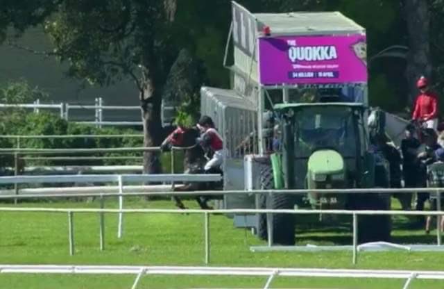 BjHit's tweet photo. @TAB_touch Serious questions to be asked here how does this work! Clearly broke the stalls before others plus your photo doesn’t have a line dodgy if have ever seen it#crook https://t.co/sgDlPo2Awu