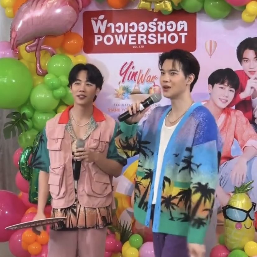 pw_withbaby's tweet photo. น่ารักจังอะ มีพัดให้พิๆยอด้วย🥺💘💘

#POWERSHOTxYINWAR
#yinyin_anw #warwanarat https://t.co/gvBohLKV5Z