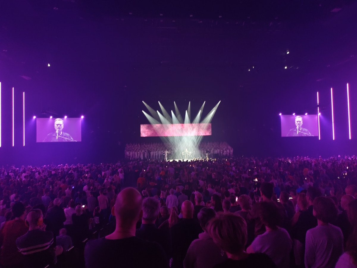 remcoterlouw's tweet image. Dat was weer hartstikke gaaf!
#ahoy #ahoyRotterdam #michaelwsmith #concert