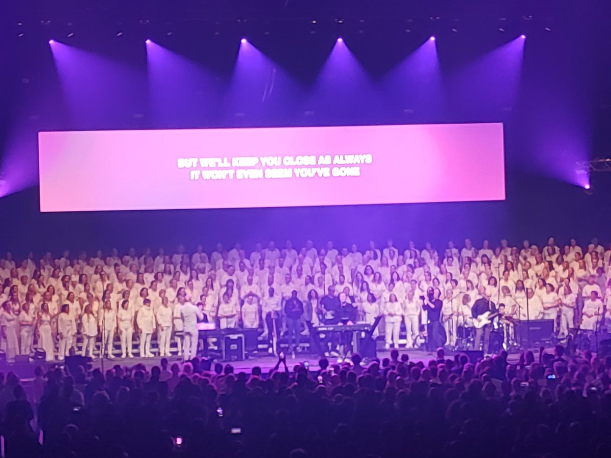 remcoterlouw's tweet image. Dat was weer hartstikke gaaf!
#ahoy #ahoyRotterdam #michaelwsmith #concert