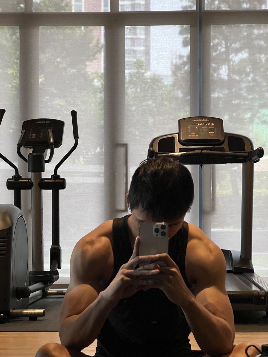 ชอบไหล่วันนี้มาก ขอลงอีก