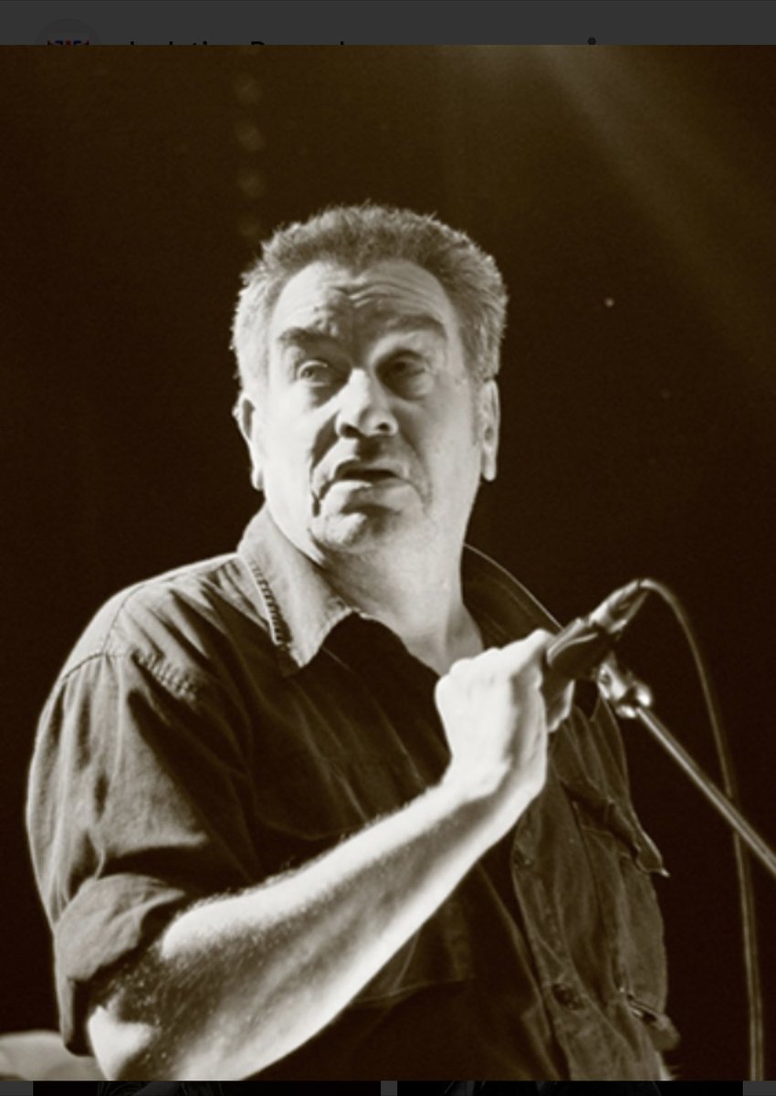 Wonderful mark stewart RIP
Big man , big heart , most infectious laugh , amazing man and musician .. your kindness n love live on .. peace n serenity to all his family n friends 🙏❤️