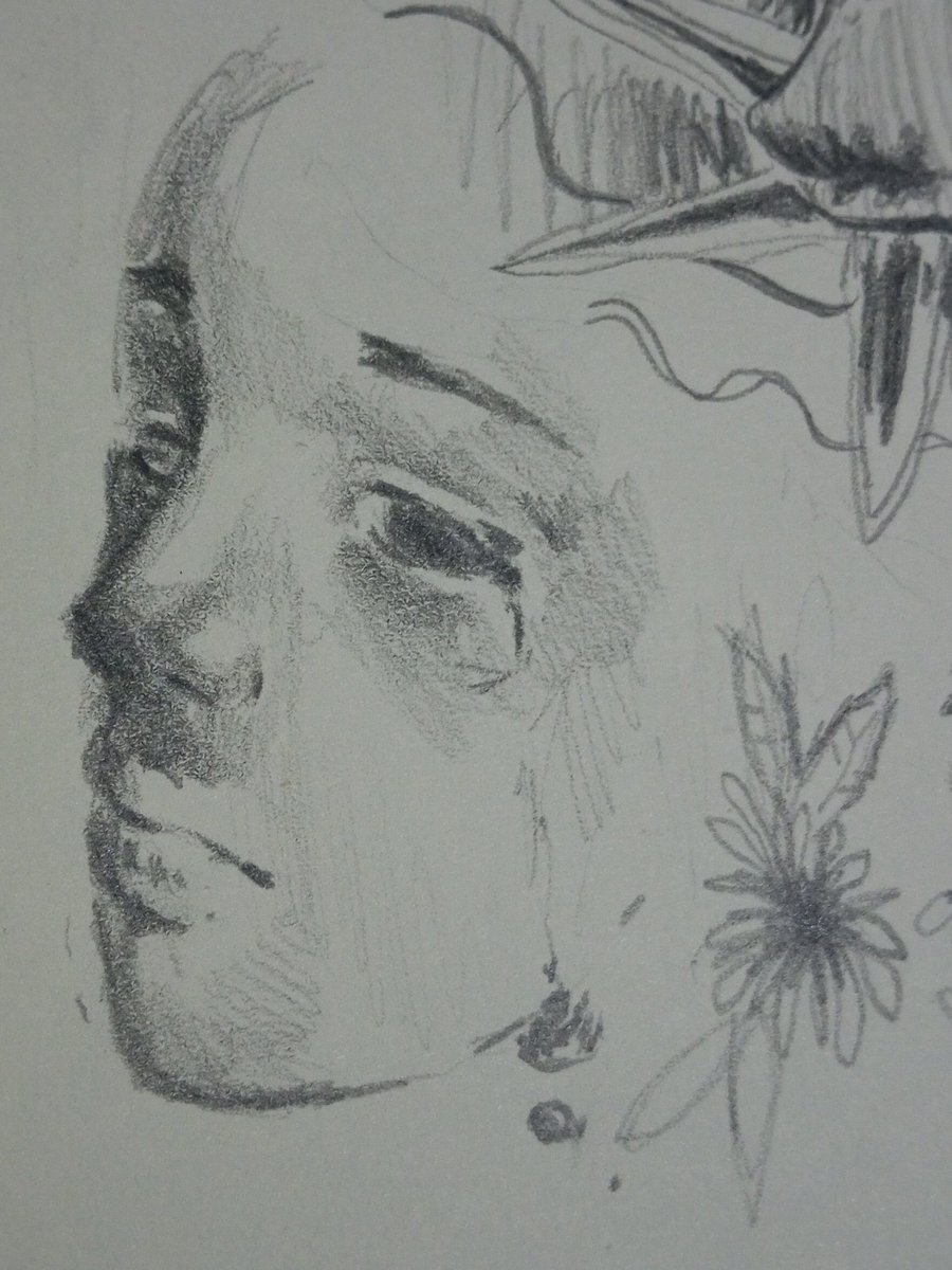 ArtKoo0's tweet photo. My sketches (⁠^⁠^⁠)
#sketches #sketchart https://t.co/iob3XCKCCK
