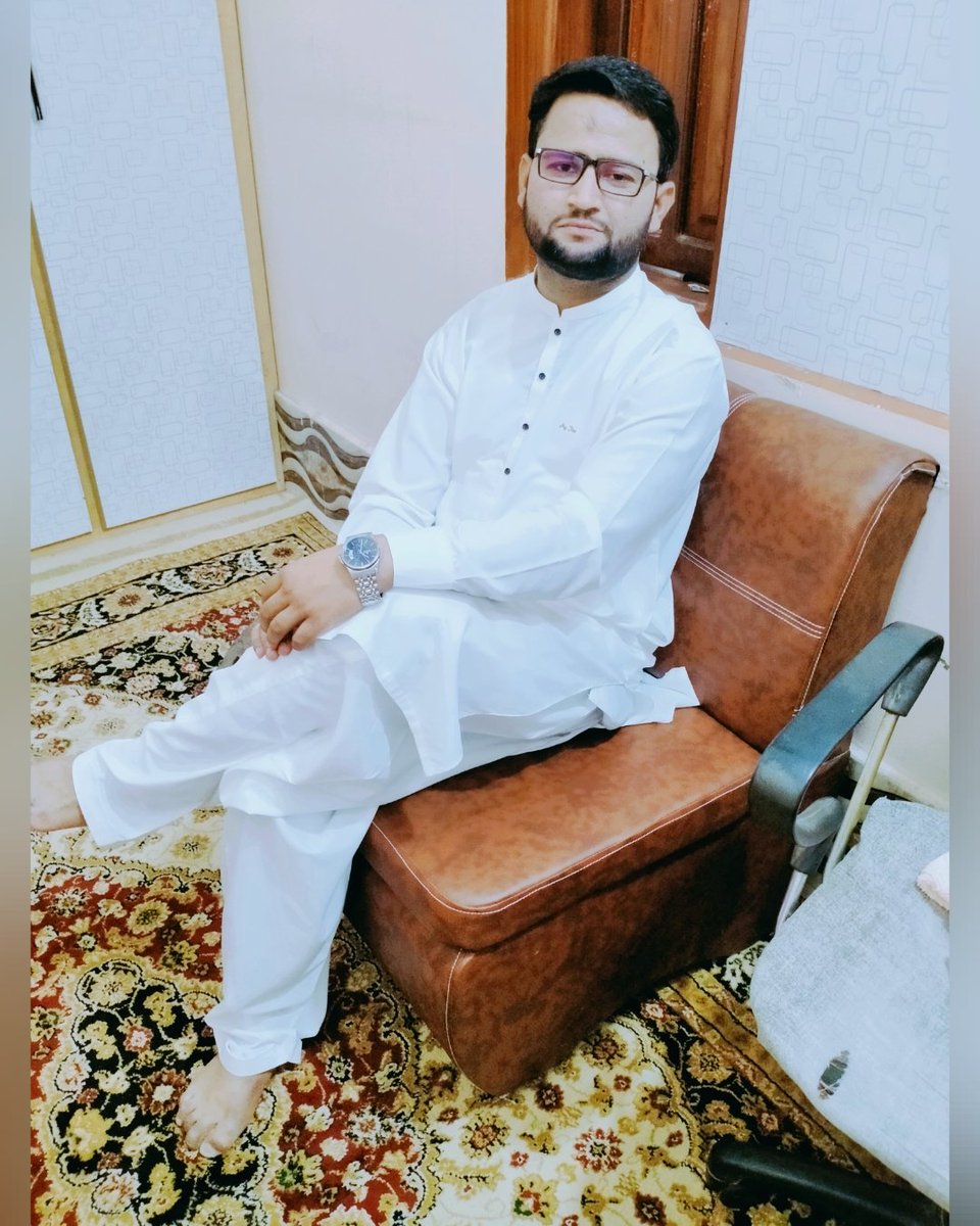 AbdulRaqeeb11's tweet photo. Wishing you all a happy and very peaceful Eid celebration. may the occasion of breaking our fasts grant us the blessings of love and tranquility and may almighty Allah accept our prayers. 
❤𝐄𝐈𝐃 𝐌𝐔𝐁𝐀𝐑𝐀𝐊❤
#EidulFitrMubarak 
#Eid2023
#عيد_الفطر_المبارك1444هـ https://t.co/acLnbf1T2R