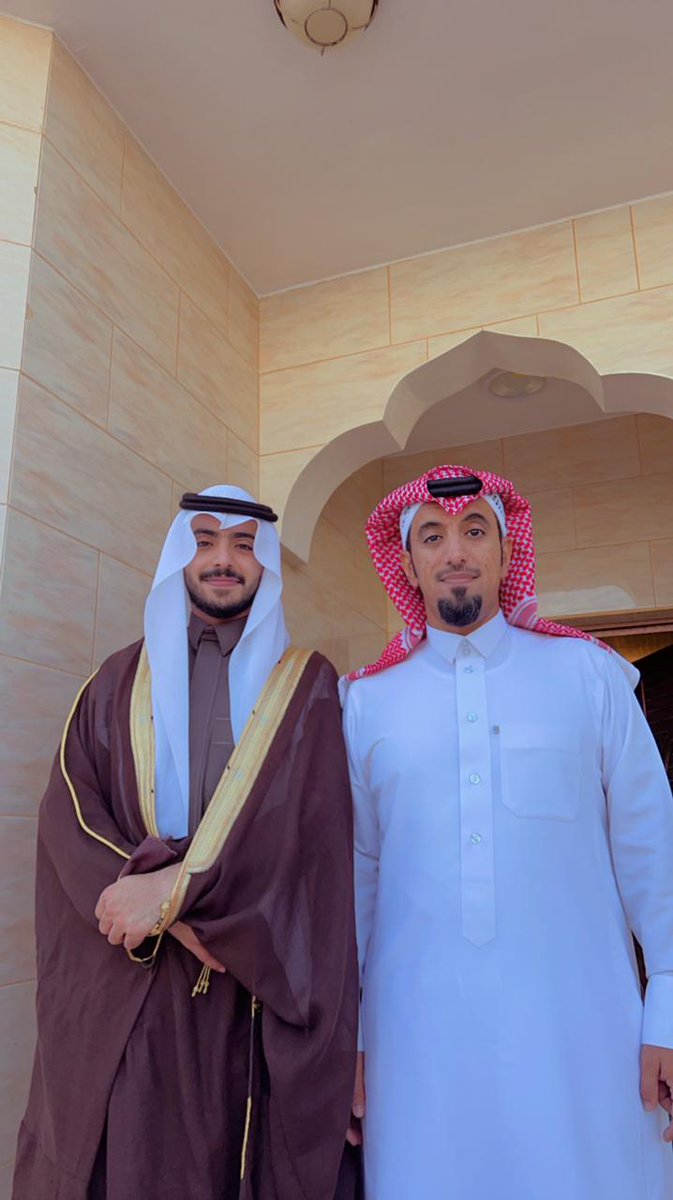 #عيد_فطر_مبارك
ويظل العيد هو الصحة والعافية والأمن والأمان مع من نحب.... 
#كل_عام_وانتم_بخير