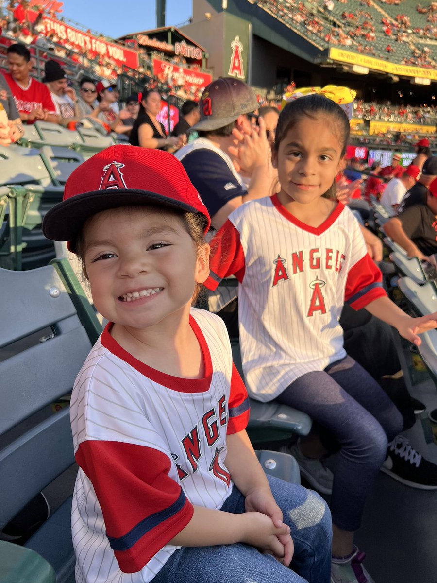 rickyCollectz's tweet photo. Angels game StarWars night!! Couldn’t miss the trout bobble head!  @E_Elizee @Angels #win #gohalos #LAA https://t.co/4GJxKDAK9R