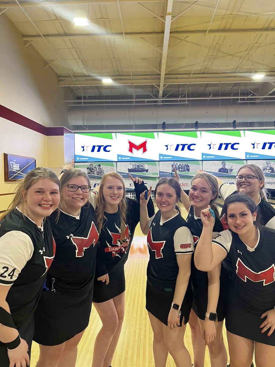 MaryvilleBowlin's tweet photo. LADY SAINTS WILL BE BOWLING FOR A NATIONAL CHAMPIONSHIP TOMORROW!!!!! 

Let’s bring it home ❤️ https://t.co/7saZhrOak5