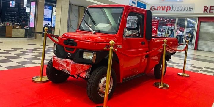 Eid mubarak kwa waislamu wote nchini hasa wakulima wenzangu,lakini zaidi na ikawe heri kwa "MUHUNI" wangu <a href="/masoudkipanya/">Masoud Kipanya</a> Mungu abariki kazi ya mikono yako bro,we ni MUHUNI na wahuni tunakuaminia!