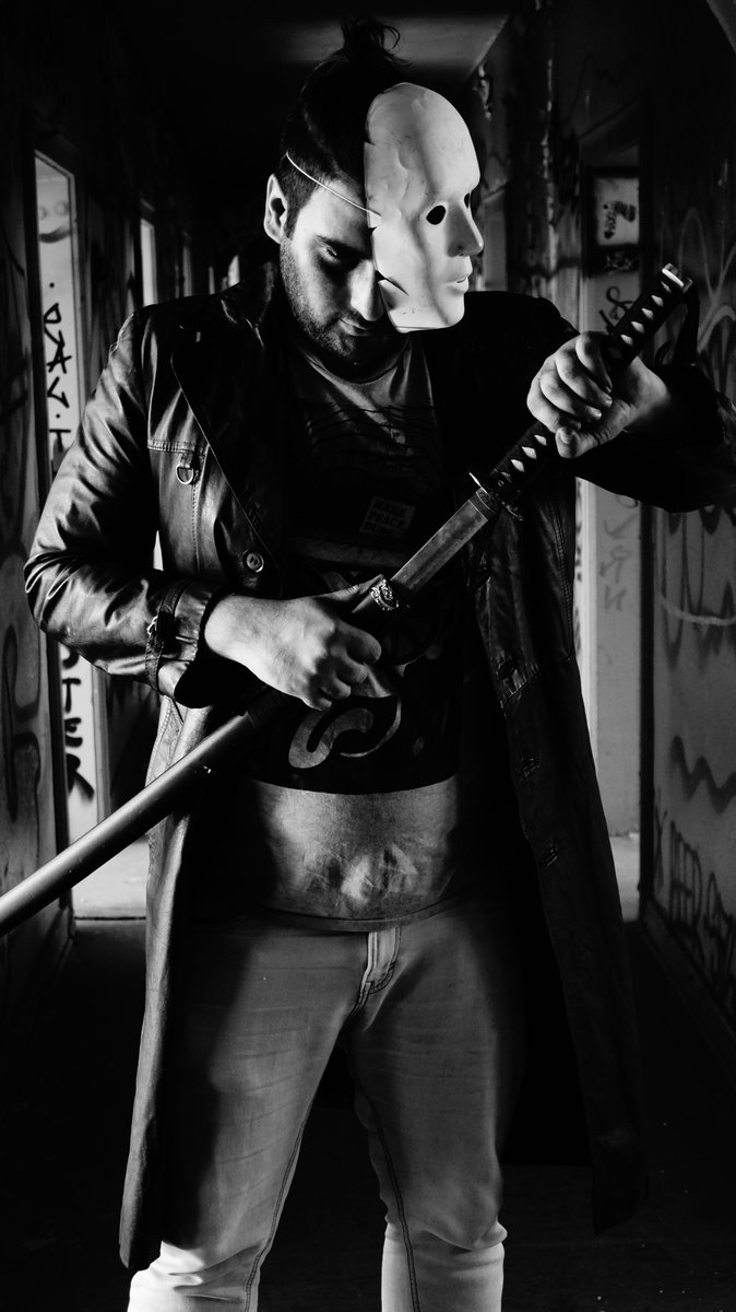 DannyVossen's tweet photo. Awesome news! Our feature film "Jerry Coel" is a finalist at @lonelywolffest 

Thank you for voting our feature film in the finals of a very big competition.

Watch the trailer here:
https://t.co/bvXc7pkEVd

#filmfestival #awards #london #art #horror #movie https://t.co/oRSep3HHgf