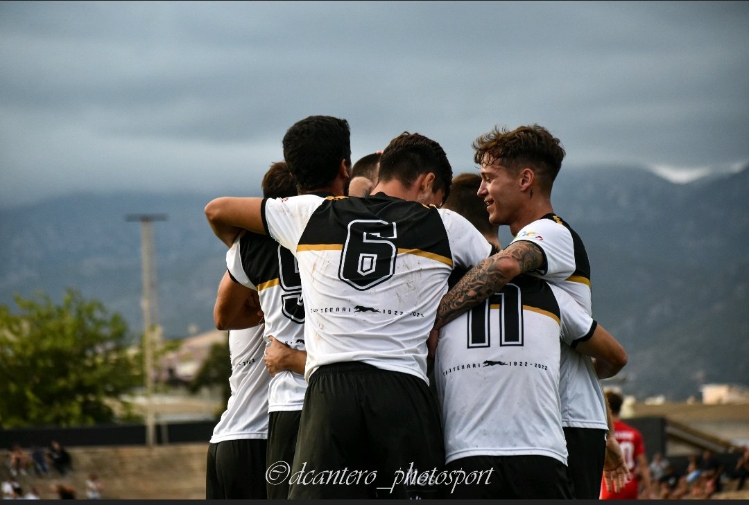 3a Divisió - Grup 11 - J30
Constància 4-1 Sóller
Victòria local amb un  doblet de l'escalenc <a href="/Kike_Sanchez11/">Kike Sanchez</a> que va entrar al descans 
Han quedat 6ns amb 48 punts
#FutbolistesGironins