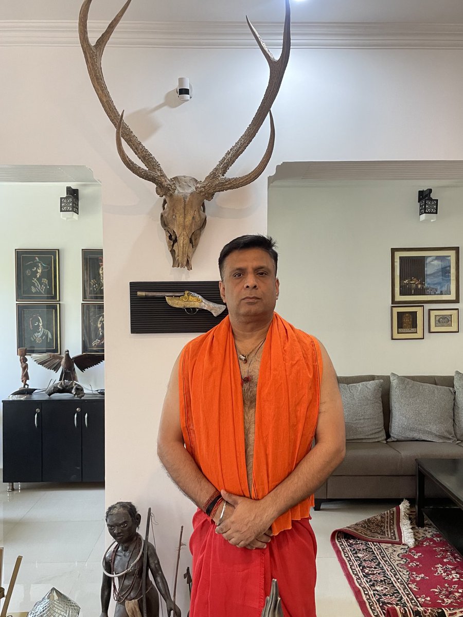 ShamsherSLive's tweet photo. जय माँ 🙏 अक्षयतृतीया के दिन घर में पूजा। सबका मंगल हो,मनोकामनाएँ पूरी हो।#Akshaytritya https://t.co/JXYDddlYhC