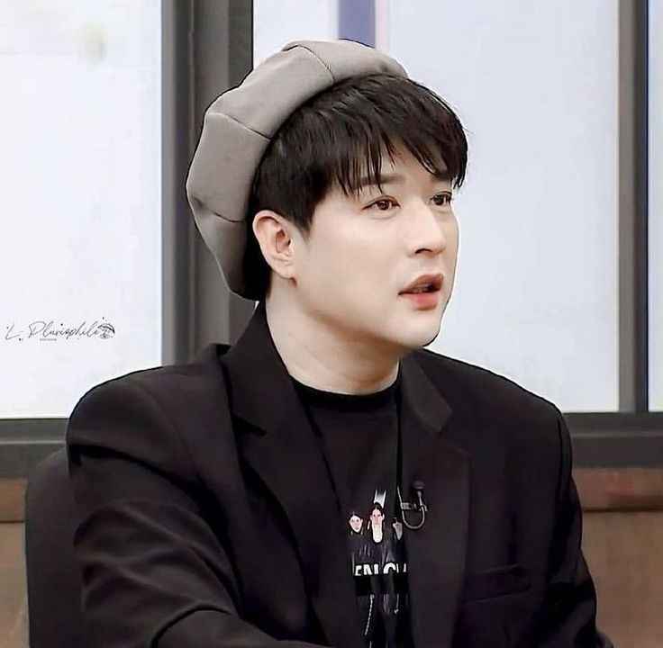 agrarian91_'s tweet photo. #ELF let's take a moment to appreciate uri Shindong! He has shown his incredible dancing, beautiful vocals &amp; sense of humor for over 18 years now with constant growth in personality! Thank u for being an integral part of the #SJFamily! 🙌💙 #ShindongAppreciationPost" https://t.co/pDXCqWDZFZ