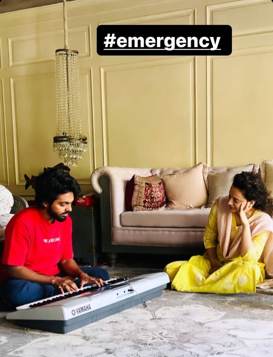 ManikarnikaFP's tweet photo. Music session for our upcoming #Emergencyfilm @gvprakash @KanganaTeam https://t.co/pmbJHkGfgF