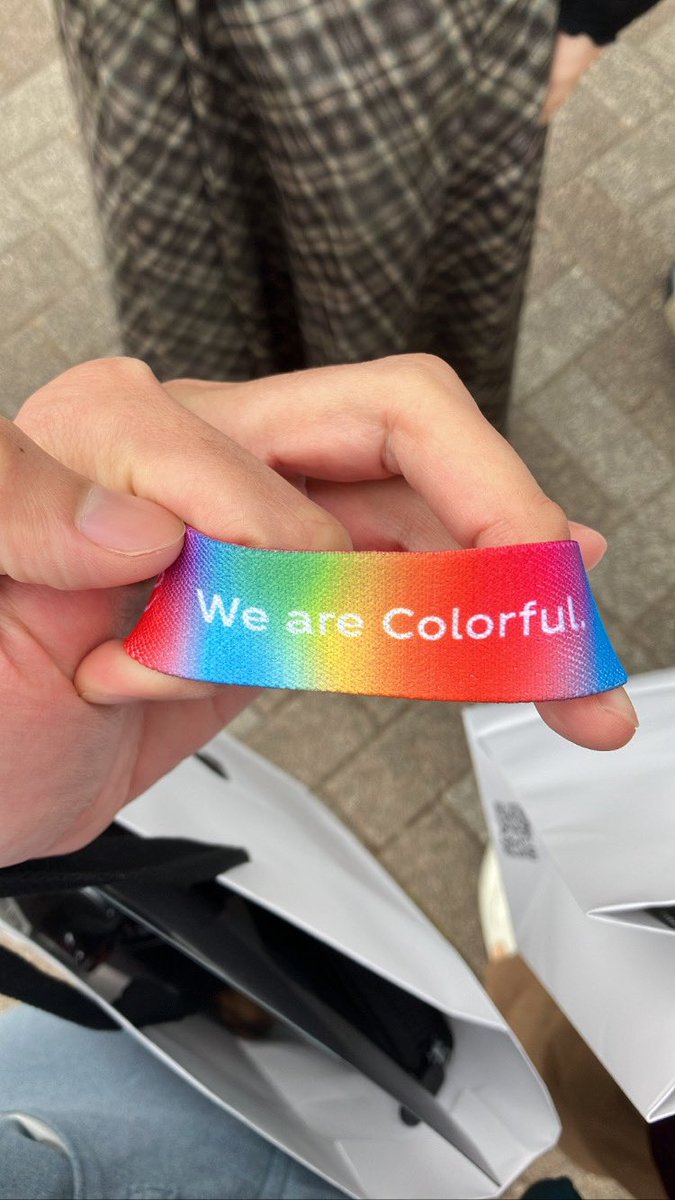 mkpl25's tweet photo. Hal paling random adalah balik solat ied malah diajak ke pride festival https://t.co/v7Uj1EGlOB