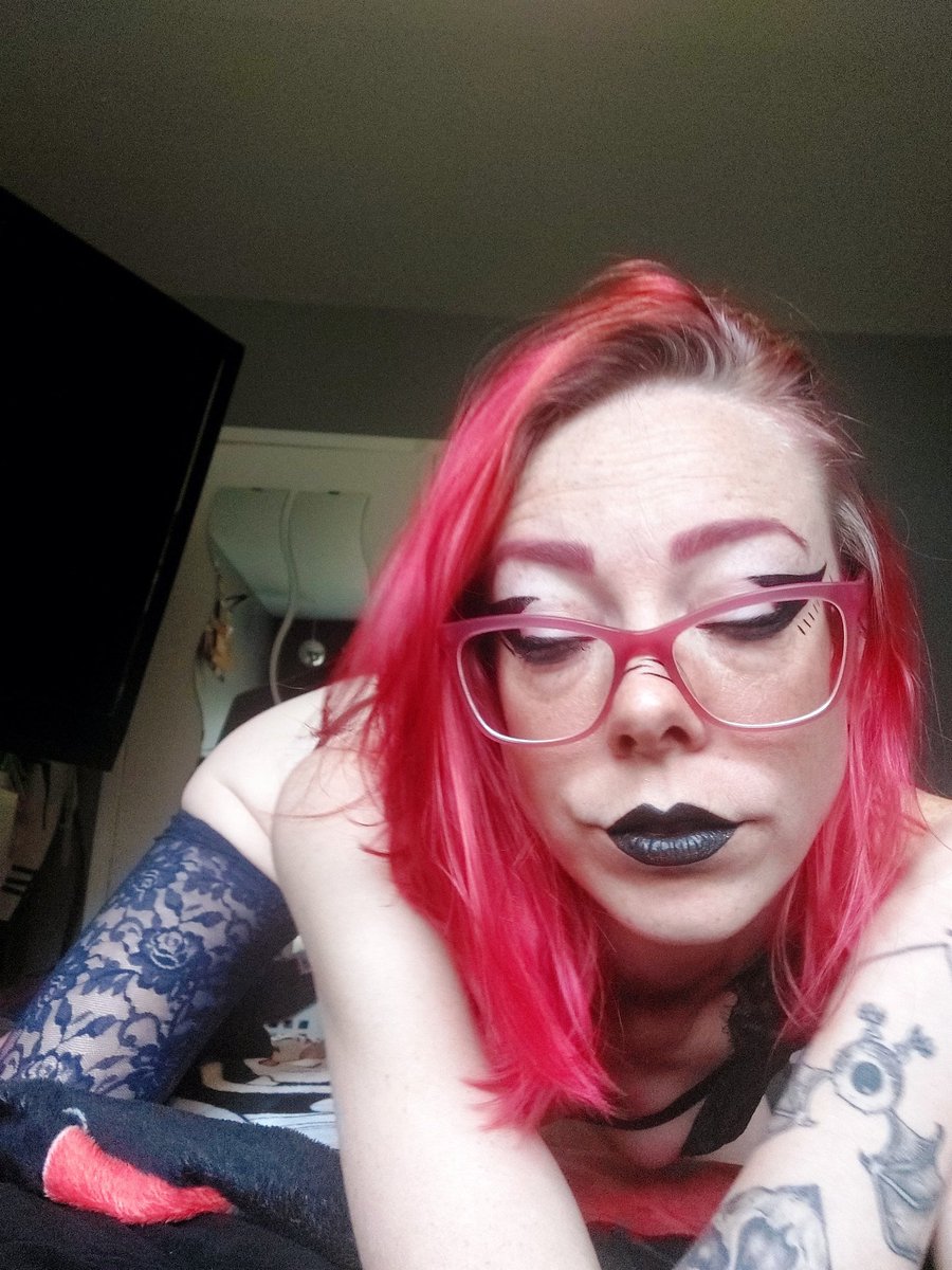 whoamijess's tweet photo. ๐
#nsfw #onlyfansbabe #altmilf #tinymilf #petite #amature https://t.co/9j6dFV5BiS