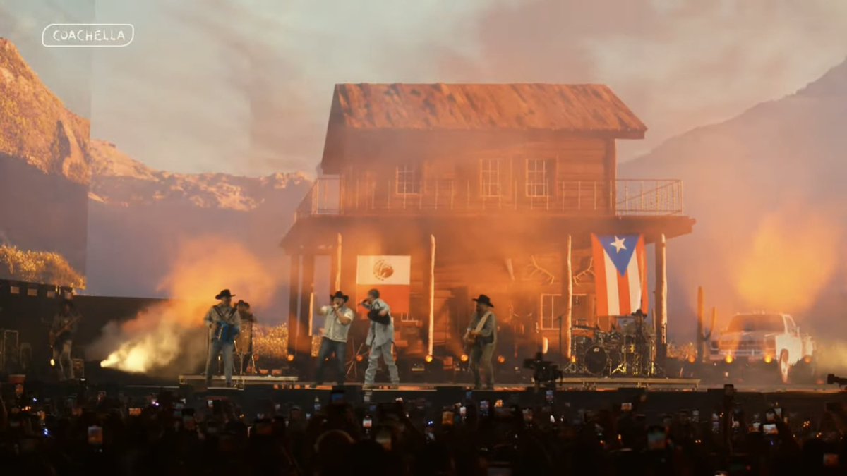 AccessBadBunny's tweet photo. Bad Bunny and Grupo Frontera performing “un x100to” live for the FIRST TIME ever in Coachella 🇲🇽 🇵🇷 https://t.co/YNgdnx9NUf