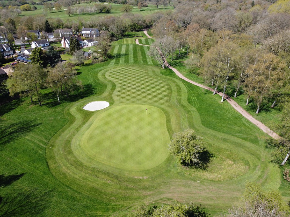 JamharrisonJh's tweet photo. Surfaces starting to get there after a couple days of sun and dry last week. 
Hopefully this rain doesn’t stick around for too long and we can enter summer strong 💪🏽 ⛳️ https://t.co/Zqzjd4rIbs