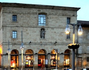 JLGarciaDivul's tweet photo. INTERÉS EXTRAORDINARIO. La conferencia organizada por el AYUNTAMIENTO DE DURANGO para el lunes 24 a las 17.00, sobre consumo d pornografía en menores, ha tenido tantas inscripciones  que  cambian d local: SAN AGUSTIN KULTUR GUNEA. Una noticia maravillosa, en los tiempos q corren https://t.co/2ISA3WAt85