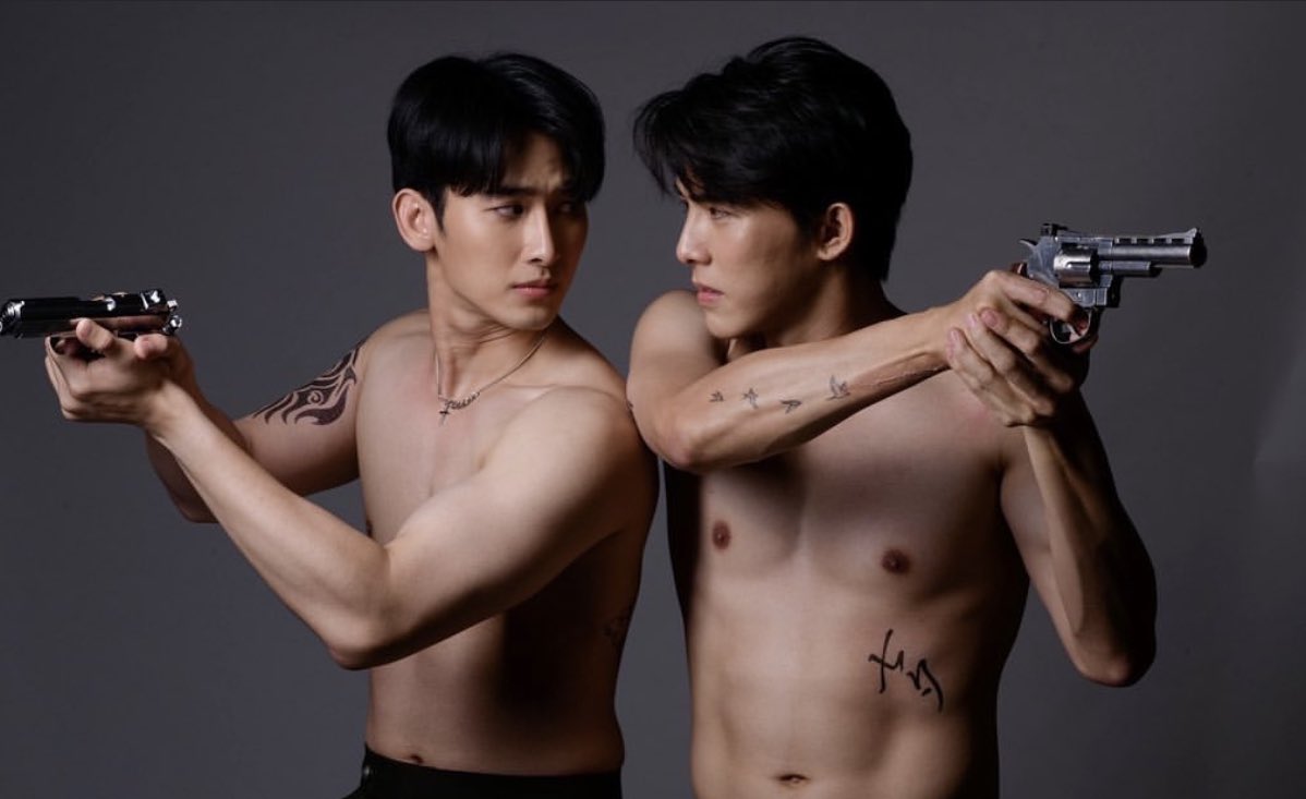 tpwk40's tweet photo. I'm not ready to let go of my #PeterKen, I don't want it to end😭😭😭😭😔😔
#PeterKen #ChainsOfHeartEP10 @haii36_ @Bxxm_jj #ChainsOfHeartTheseries https://t.co/1rVemszPxL