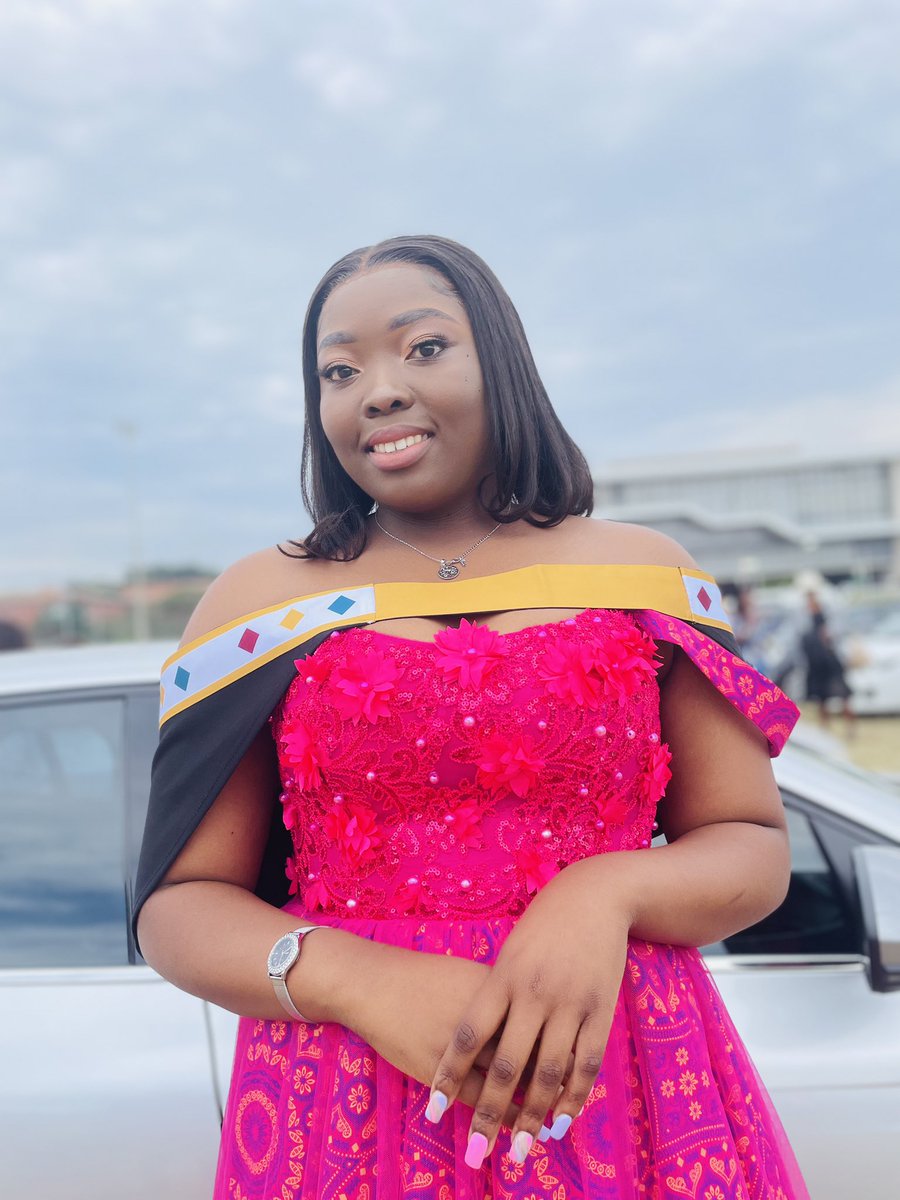 MUTCampus's tweet photo. Woop woop! It's official, our graduates have made it.

Congratulations to each and every one of you for reaching this momentous occasion🎓🎉.

Always remember your future is bright and full of possibilities!

#MUTGrad #MUTGrad2023 https://t.co/JPmpO4Qz1S