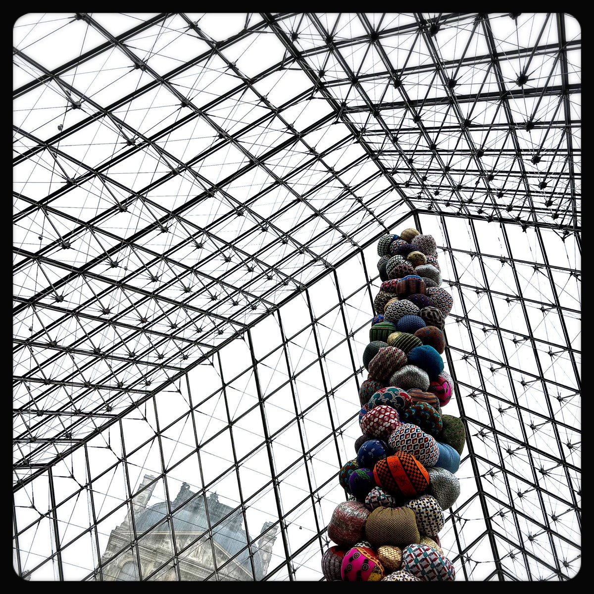 ultimate_kaiser's tweet photo. Immersed in art and history at the iconic Louvre…from the enigmatic smile of Mona Lisa to the breathtaking beauty of the Winged Victory of Samothrace, every stroke of brush and chisel mark exuded a sense of awe-inspiring creativity. #Louvre #PrivateTour #ArtLovers #TheUltimateKaiser #Paris

#daughtertime #familytime #buildingnemories #traveltheworldtogether #theultimatekaiser