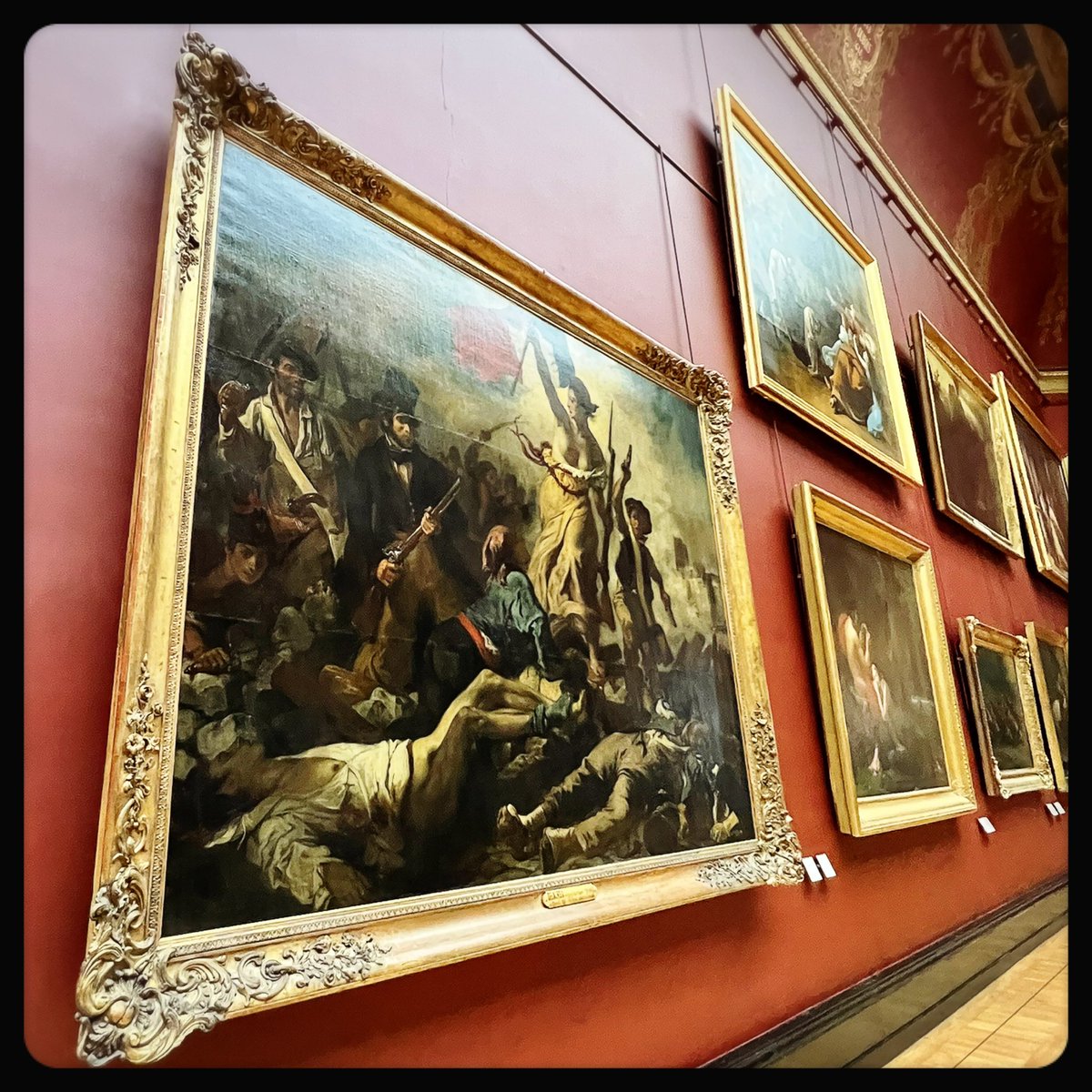 Immersed in art and history at the iconic Louvre…from the enigmatic smile of Mona Lisa to the breathtaking beauty of the Winged Victory of Samothrace, every stroke of brush and chisel mark exuded a sense of awe-inspiring creativity. #Louvre #PrivateTour #ArtLovers