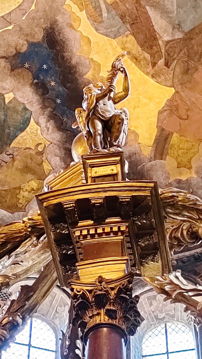 Quelques détails de la Basilique St Sernin de <a href="/Toulouse/">Toulouse - Mairie et Métropole</a>.
On ne s'en lasse jamais