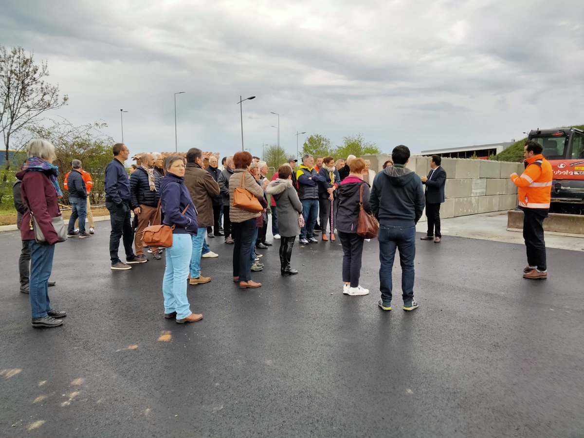 Les élus du <a href="/sbacollecte/">SBA</a> visitent en avant-première le futur pôle de valorisation de Combronde. Ouverture prévue en mai #valorisation #recyclage #zerodechet