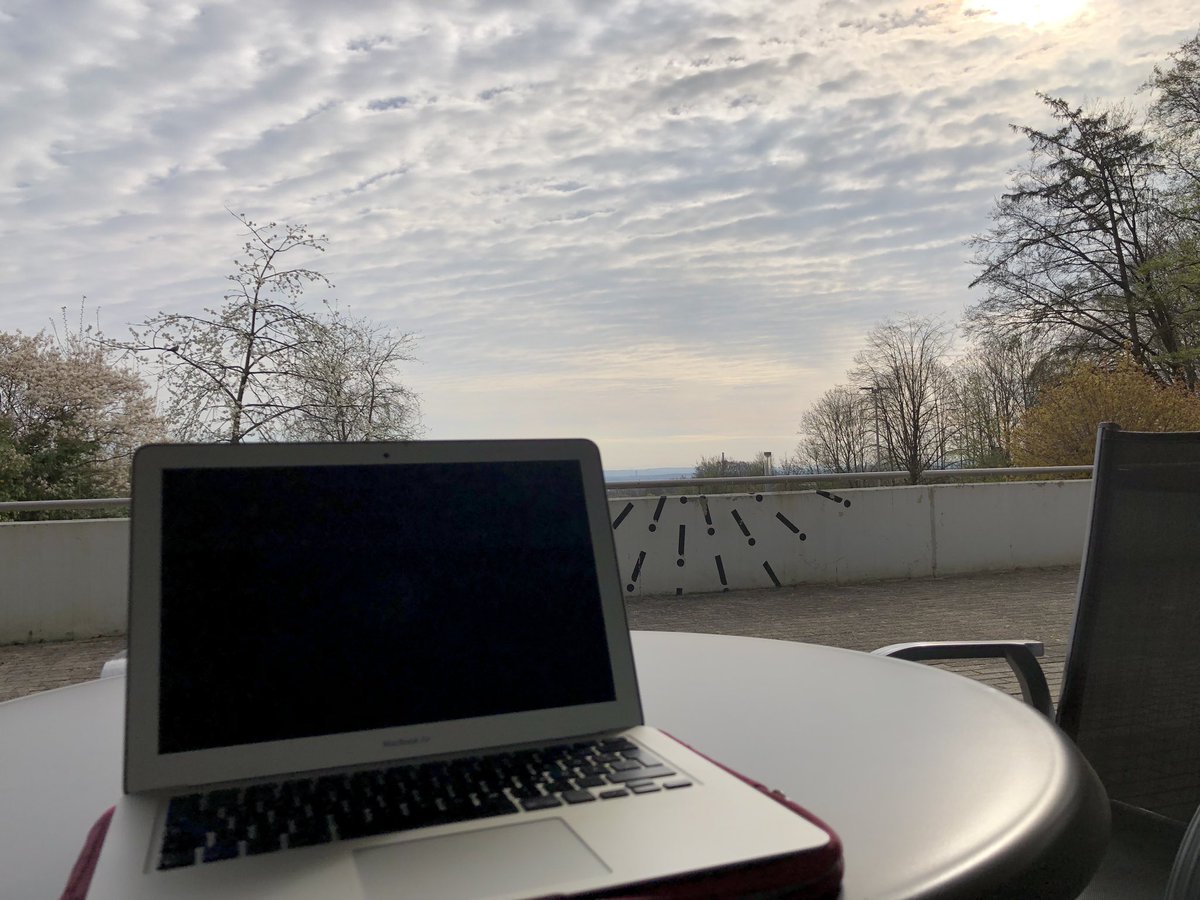 M_K_Schumacher's tweet photo. When you come in early for a training school in order to do last preparations for teaching but forgot to charge your laptop… I guess you just enjoy the birds singing on a very calm morning 😁 #ComparingLandscapes #DigitalHumanities #DH https://t.co/hmncPOMwGb