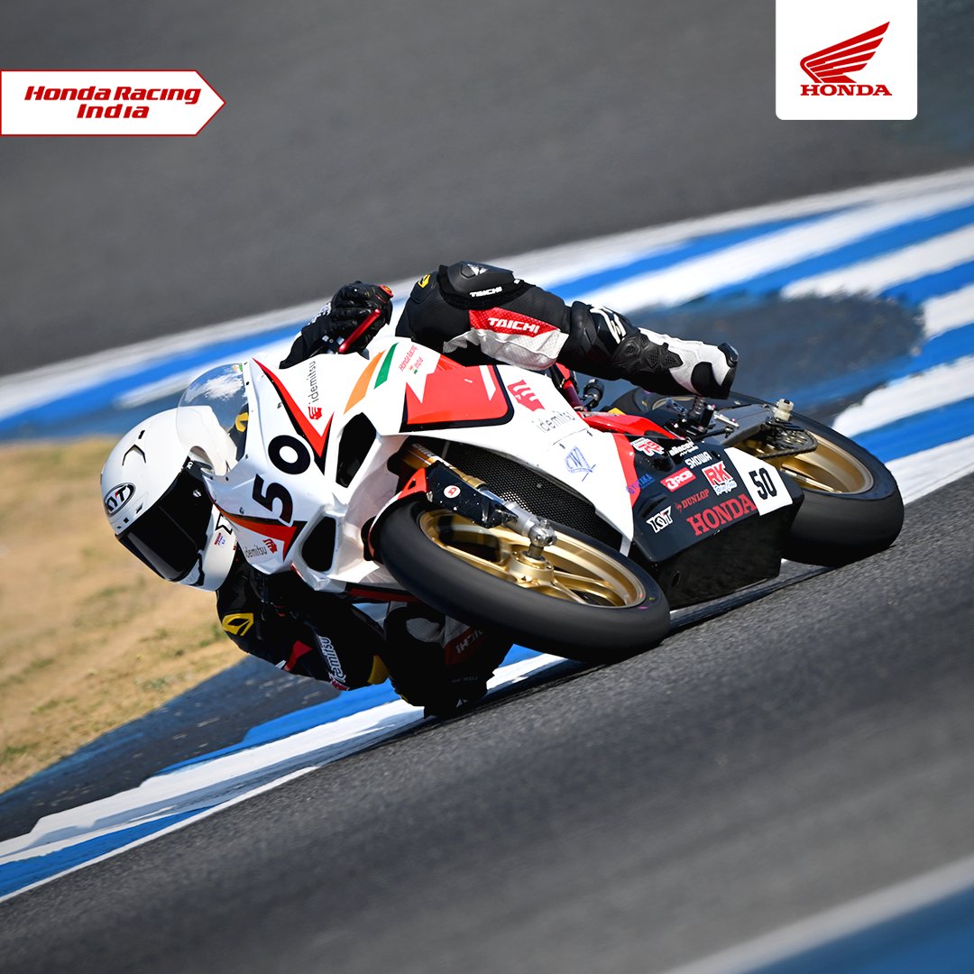 HondaRacingIND's tweet photo. Flying against the wind, our rider Kavin Quintal bringing fire to the track at @asiaroadracing !

#HondaRacingIndia #IdemitsuLubeIndia #HondaRiders #HondaMotorcycles #CircuitRacing #YoungTalents #ThePowerOfDreams #AsiaRoadRacingChampionship https://t.co/WGfHi3DcVR